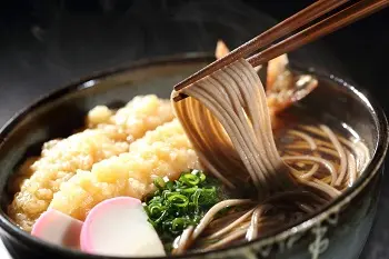 日本的「跨年蕎麥麵」